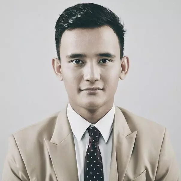 Надо ли сдавать в автошколу фотографии?